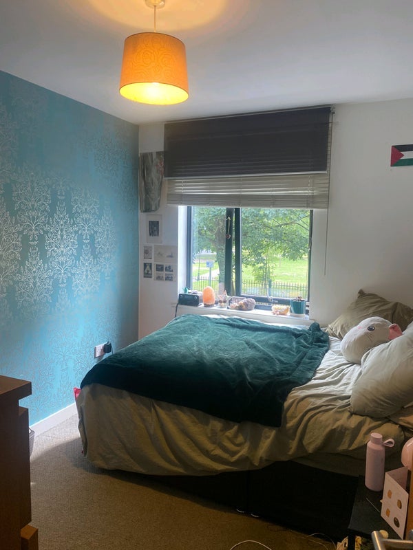 Room Hulton Street in Salford