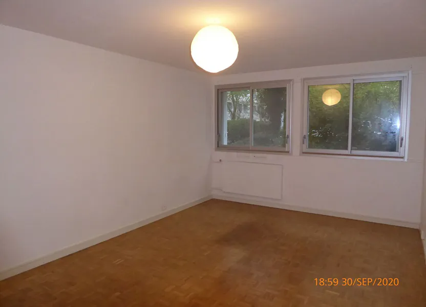 Appartement Allée des Acacias à Sèvres