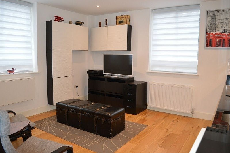 Flat Ashley Avenue in Epsom and Ewell