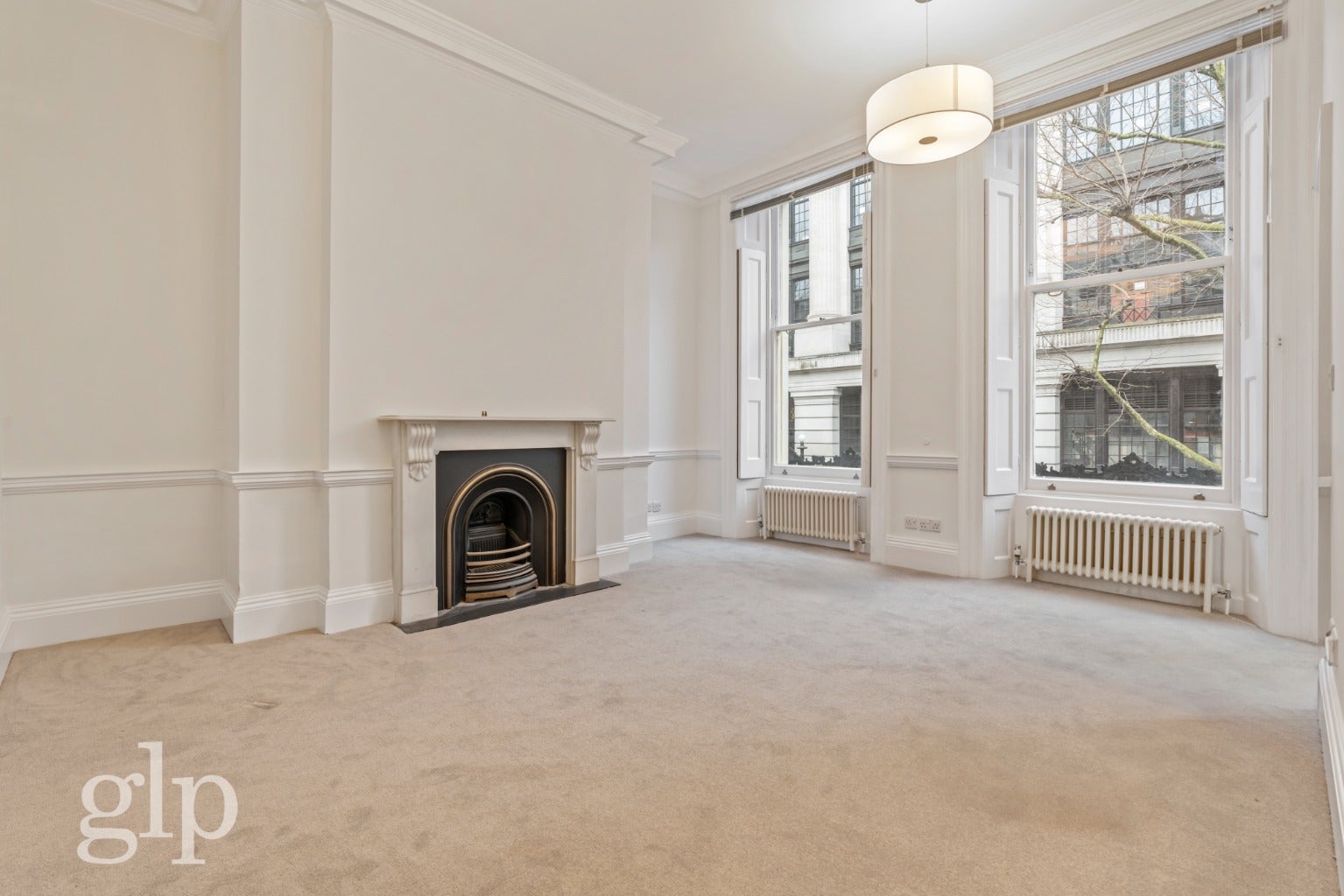 Flat Bloomsbury Place in Greater London