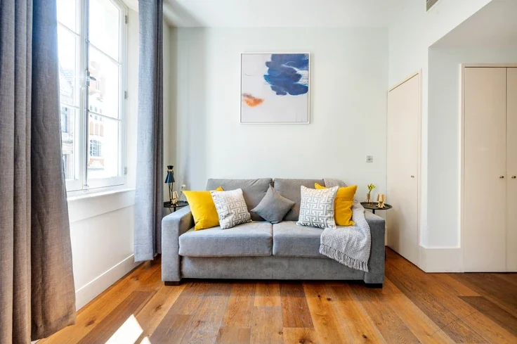 Flat Maddox Street in City of Westminster