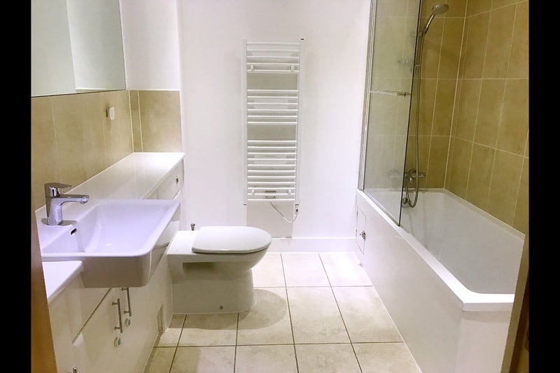 Room Basin Approach in Greater London