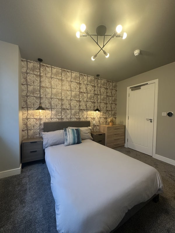 Room Lodge Road in Redditch