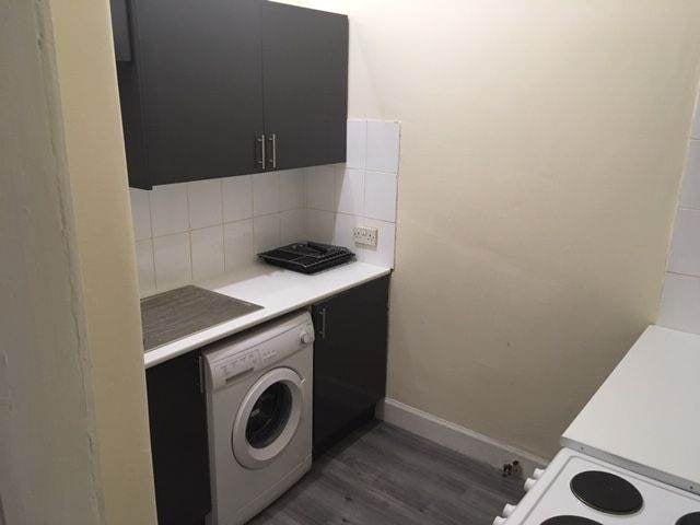 Flat Fairburn Street in Glasgow