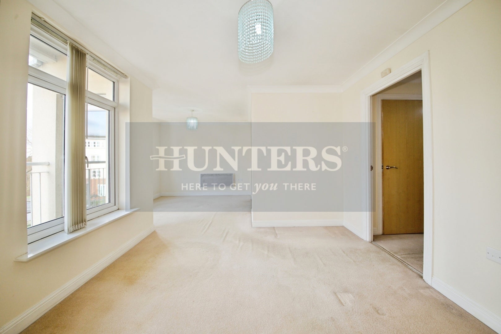 Flat Magdalene Gardens in Greater London