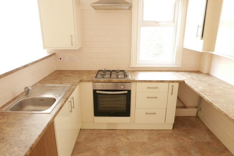 Flat Eldon Grove in Hull
