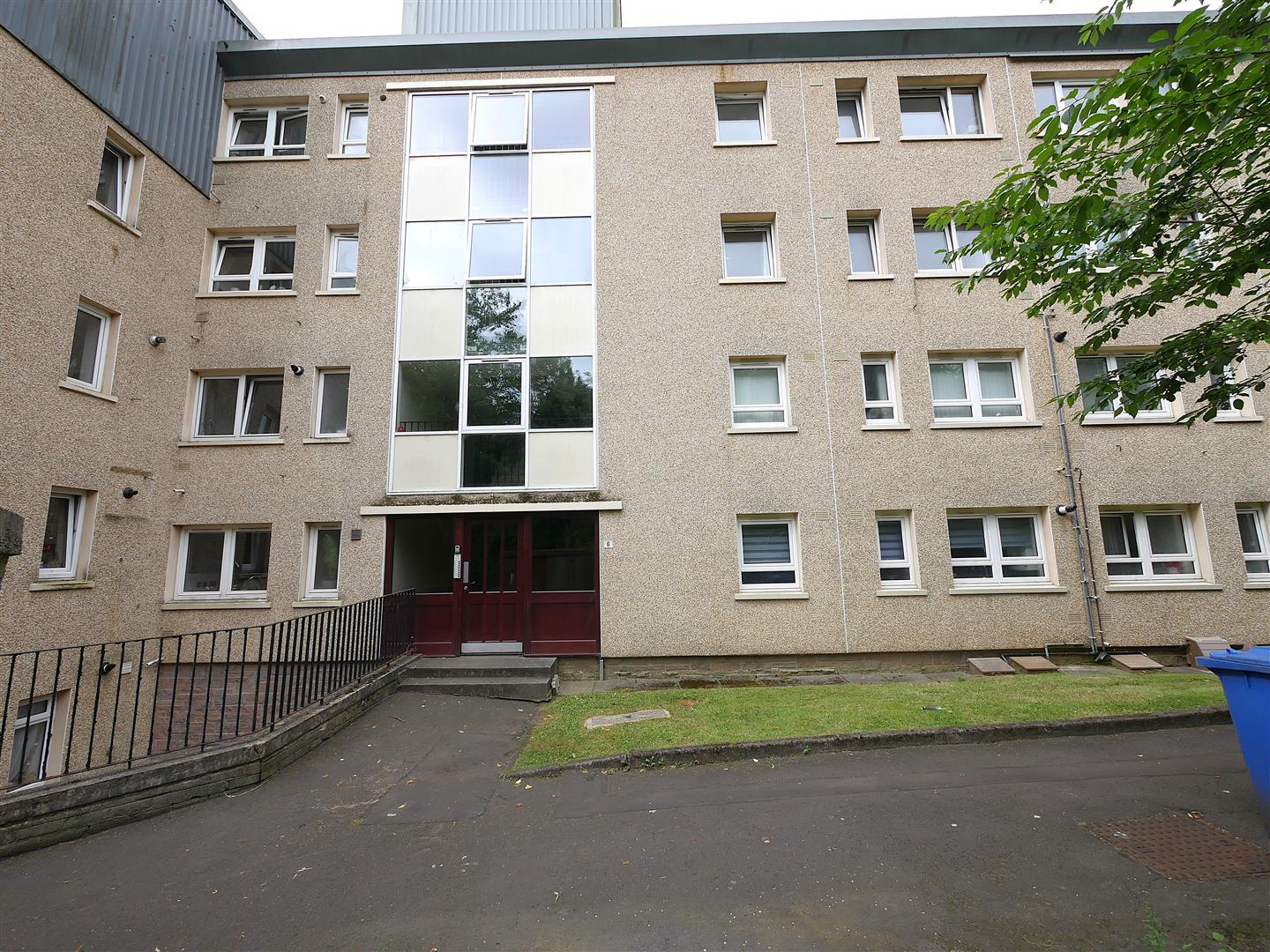 Flat Clouston Court in Glasgow