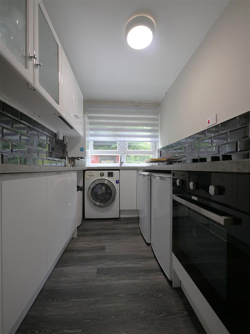 Flat Clouston Court in Glasgow