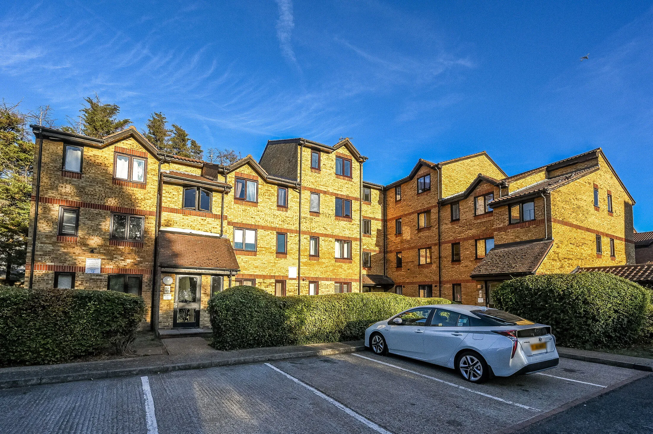 Flat John Williams Close in Greater London
