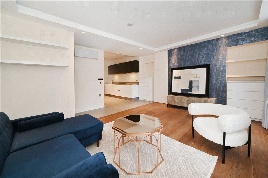 Flat Baker Street in City of Westminster