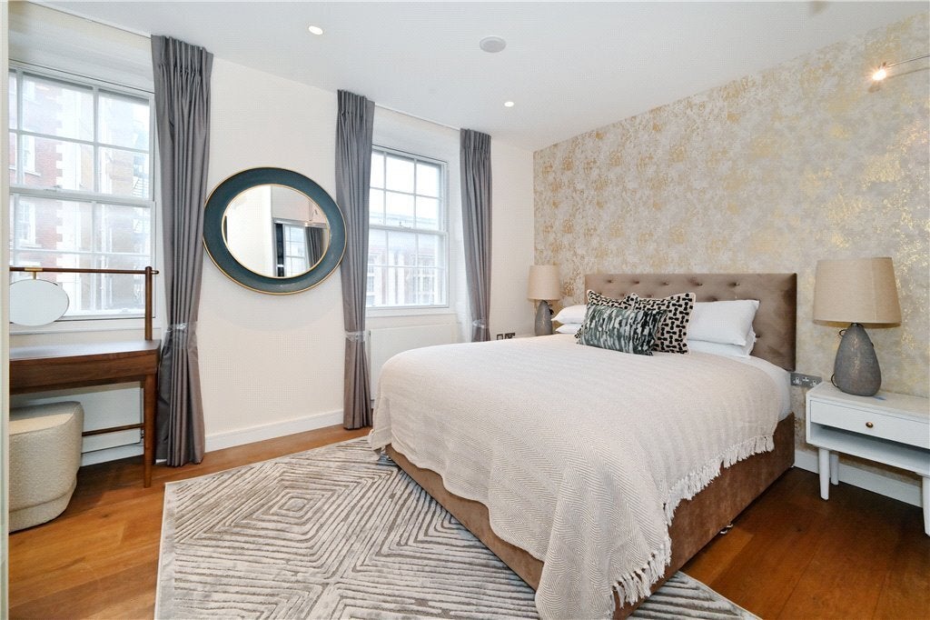 Flat Baker Street in City of Westminster