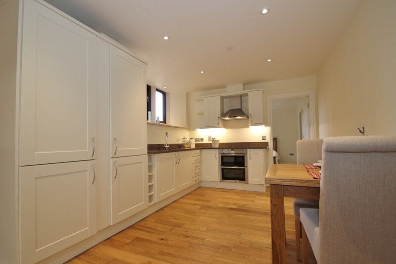 Flat Gloucester Road in Ross-on-Wye