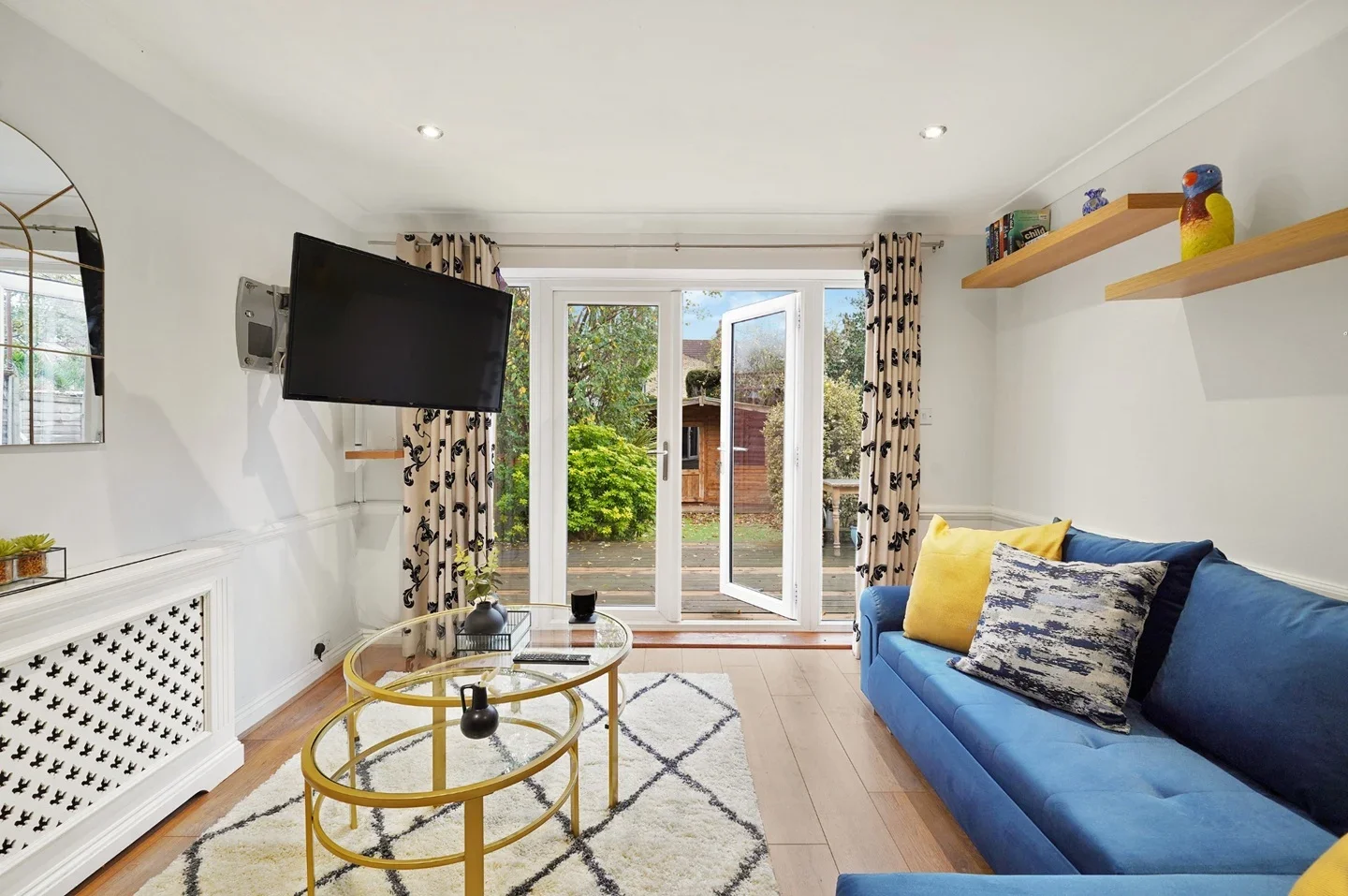 Flat Langthorne Street in Greater London