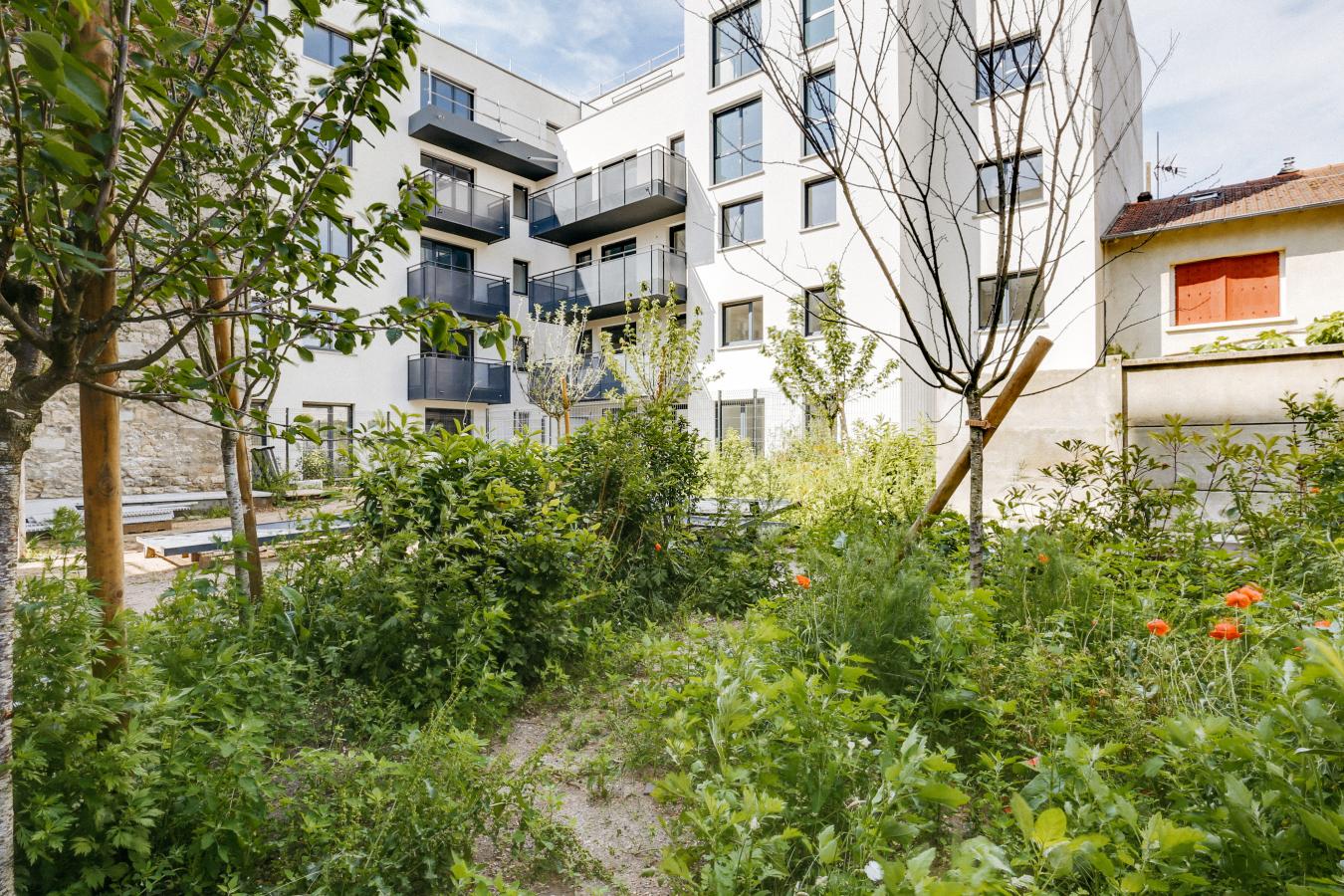Flat Allée Olivier in Les Pavillons-sous-Bois