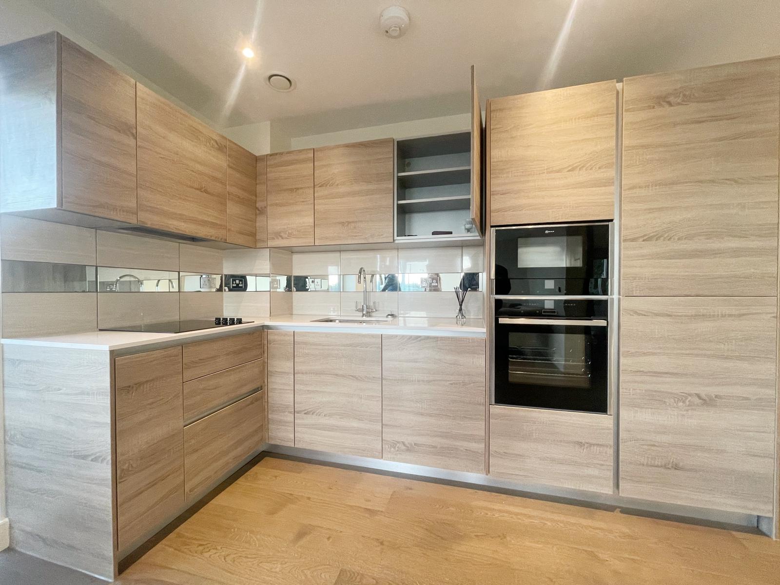 Flat Duke of Wellington Avenue in Greater London