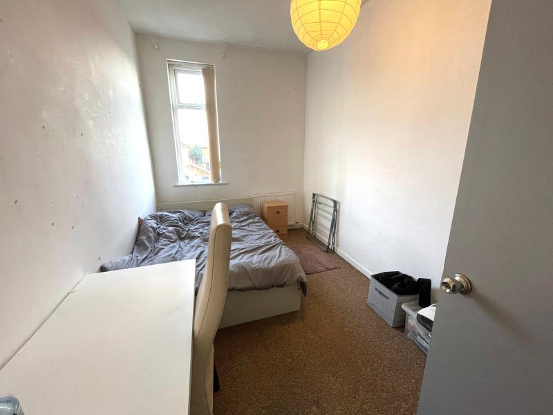 Room Heald Grove in Manchester