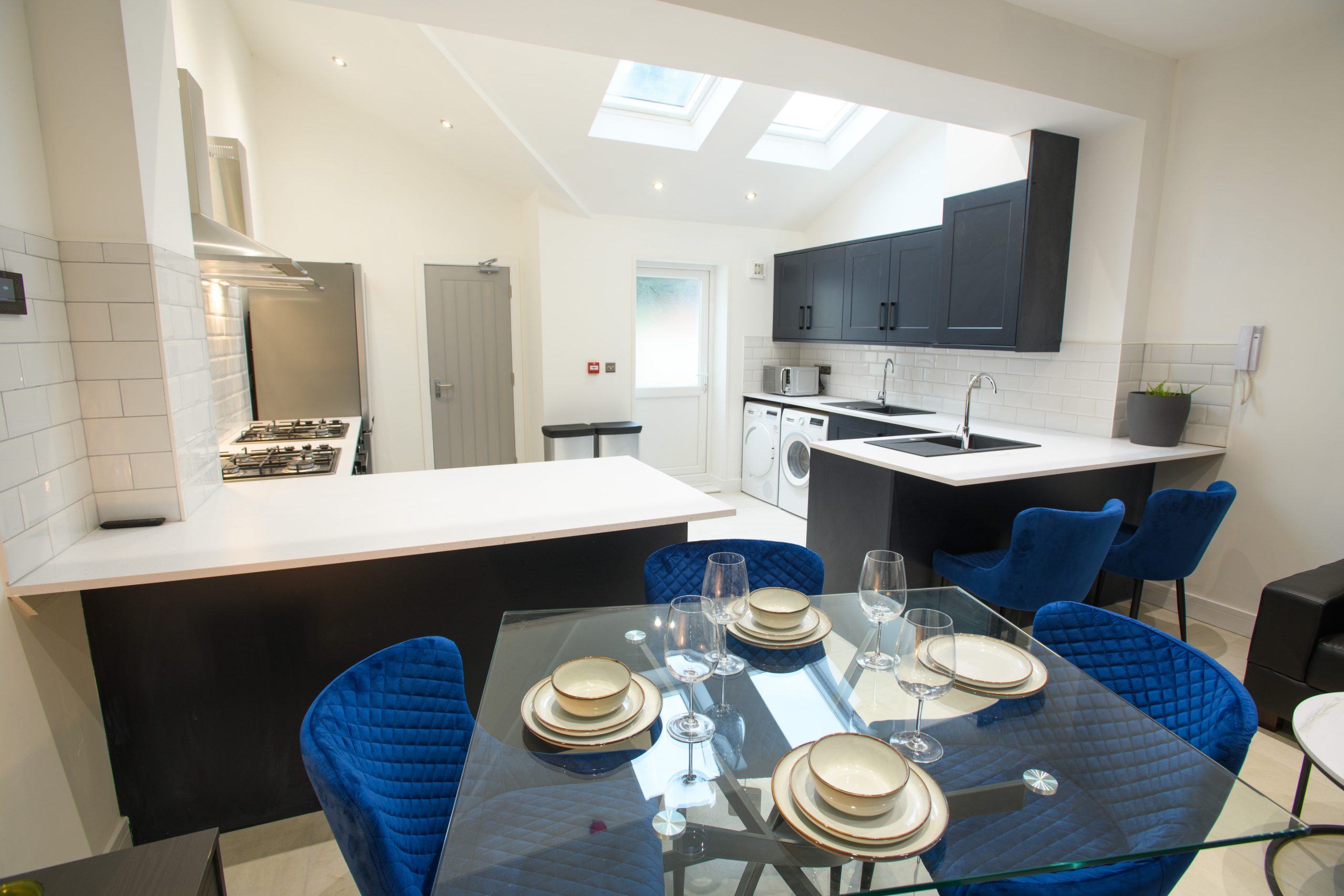 Room Boultham Avenue in Lincoln