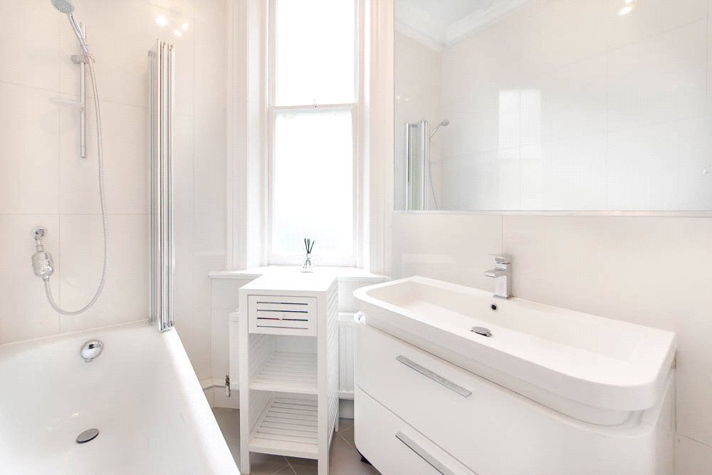 Flat Culford Gardens in Greater London