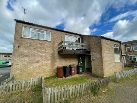 Flat Highbrook in Corby