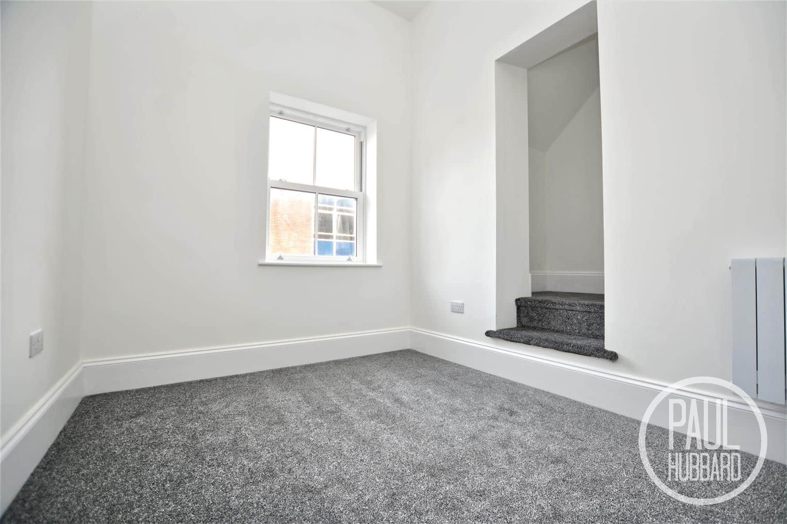 Flat Regent Road in East Suffolk