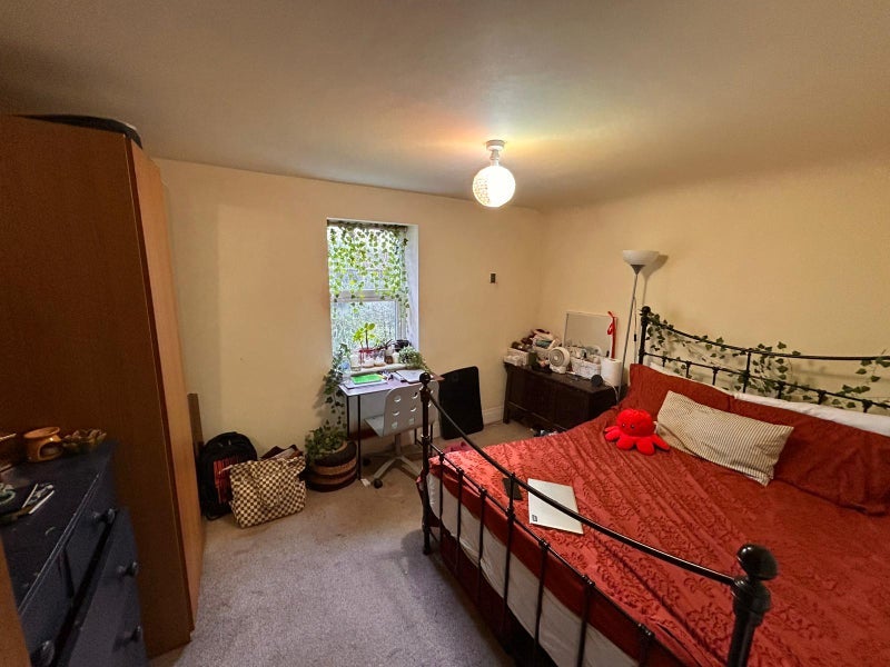 Room Winton Lane in Bristol