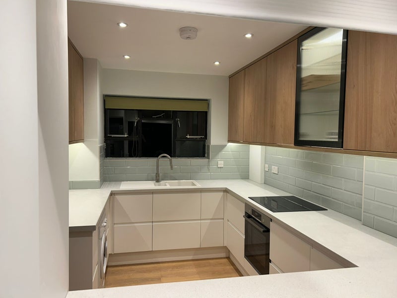 Flat Bolingbroke Grove in Greater London
