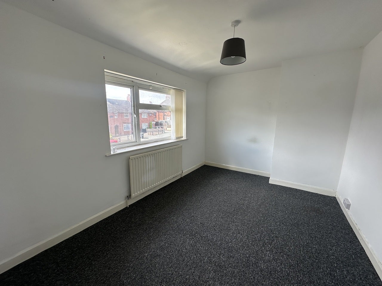 House Beasley Avenue in Newcastle-under-Lyme