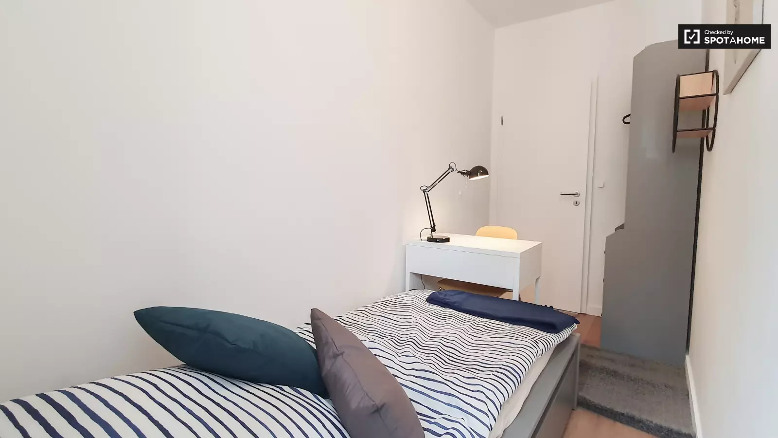 Wohnung Schöneweider Straße in Berlin