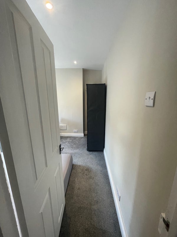 Room Hill Street in Royal Leamington Spa