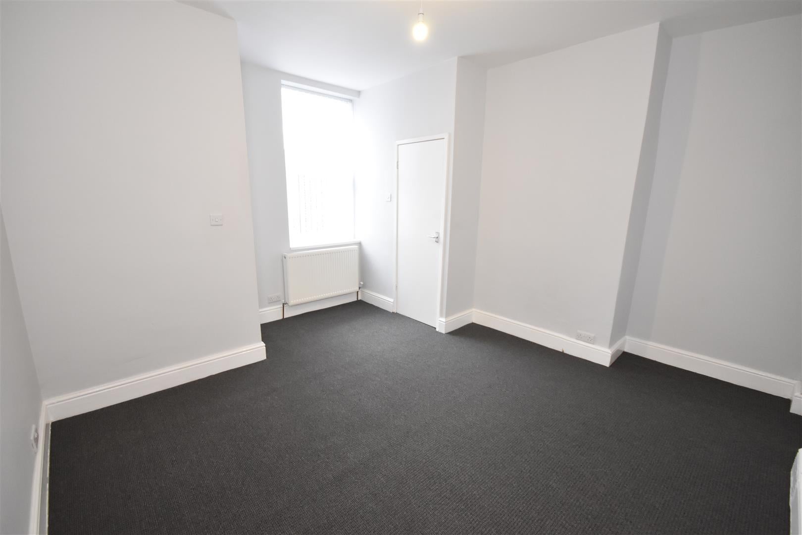 Flat Falkland Road in Wallasey