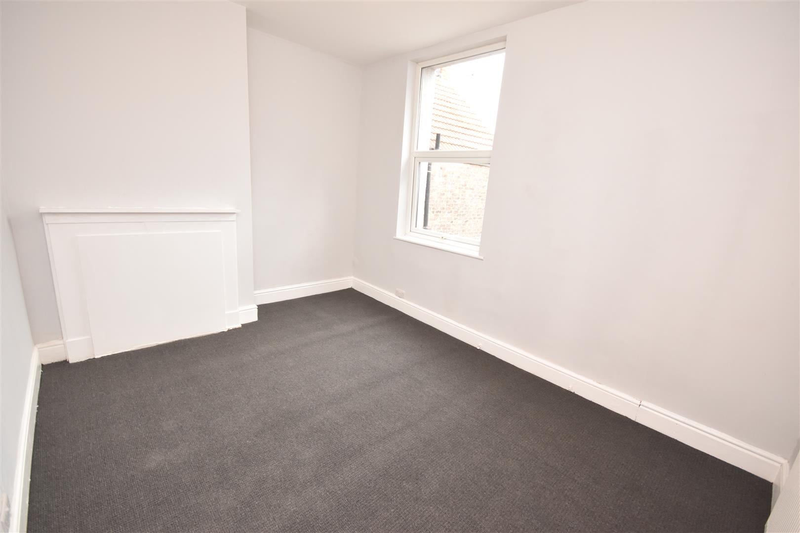 Flat Falkland Road in Wallasey