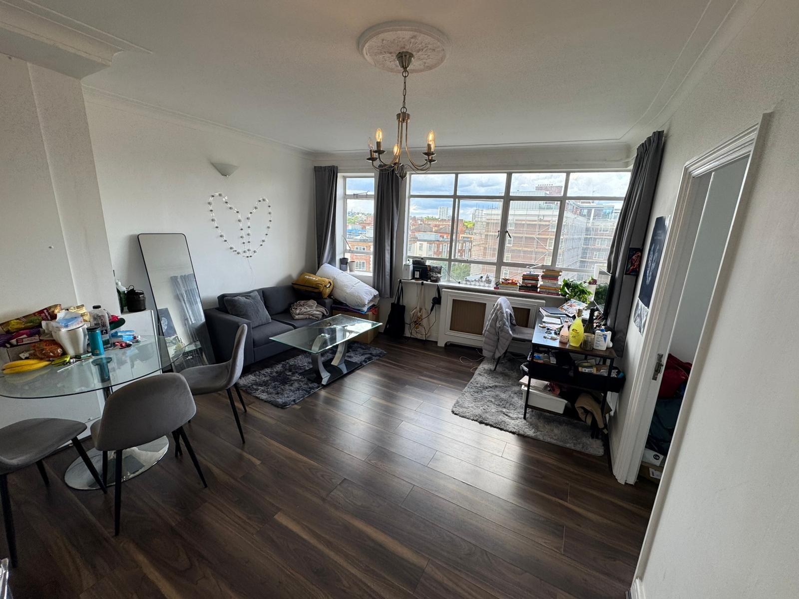 Flat Prince Albert Road in Greater London