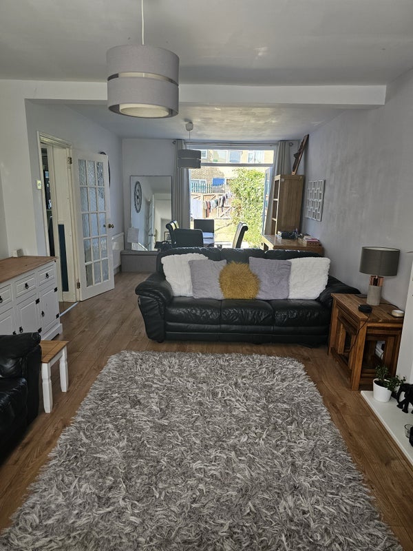 Room Glendower Avenue in Coventry