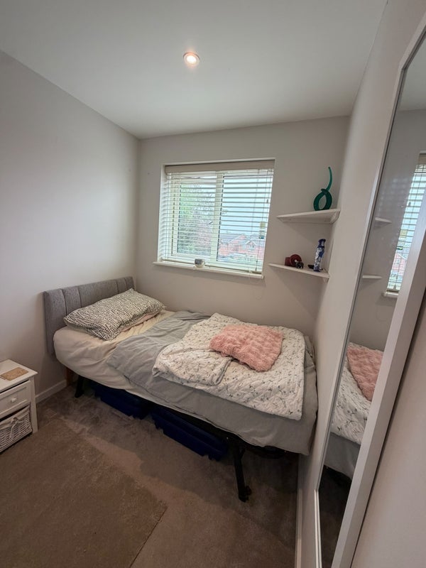 Room Plover Close in Stratford-on-Avon
