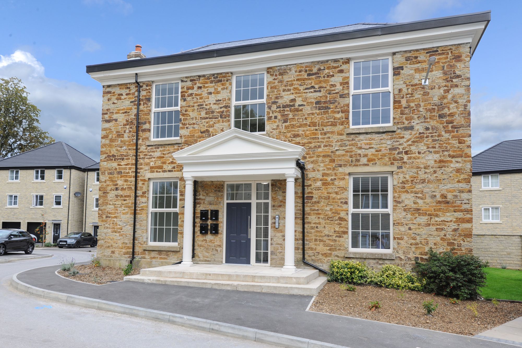 Flat Gratton Place in Chesterfield