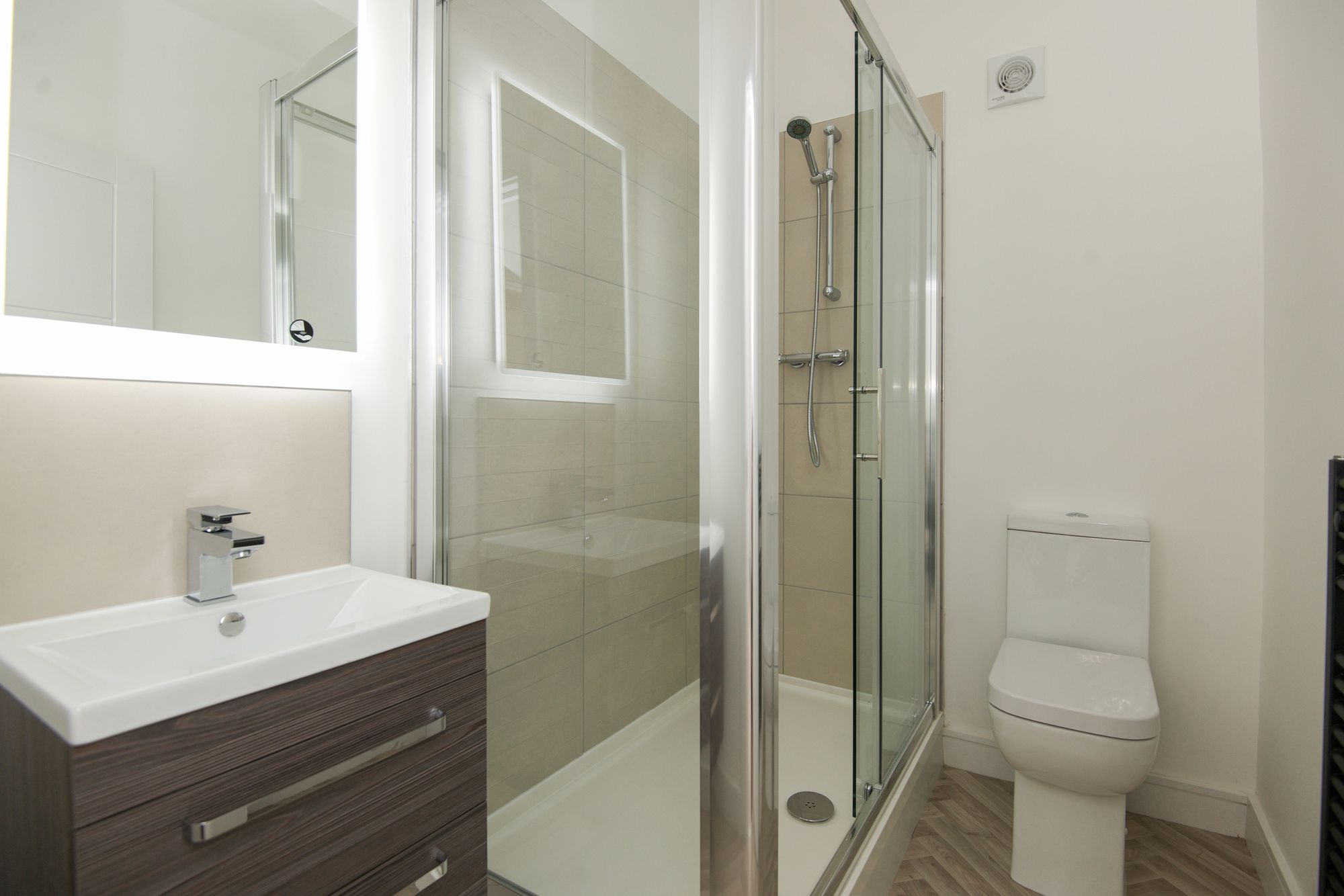 Flat Gratton Place in Chesterfield
