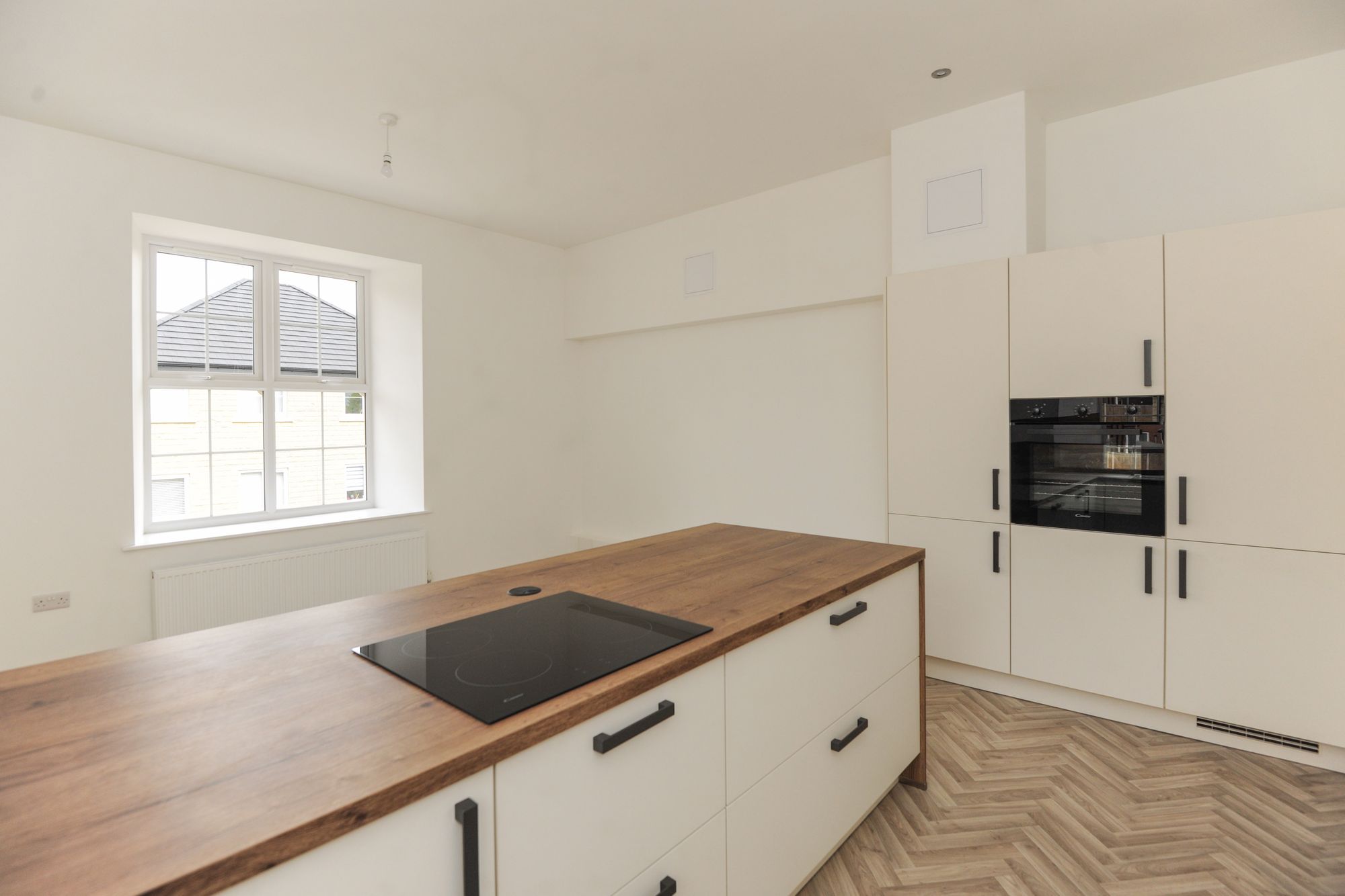 Flat Gratton Place in Chesterfield