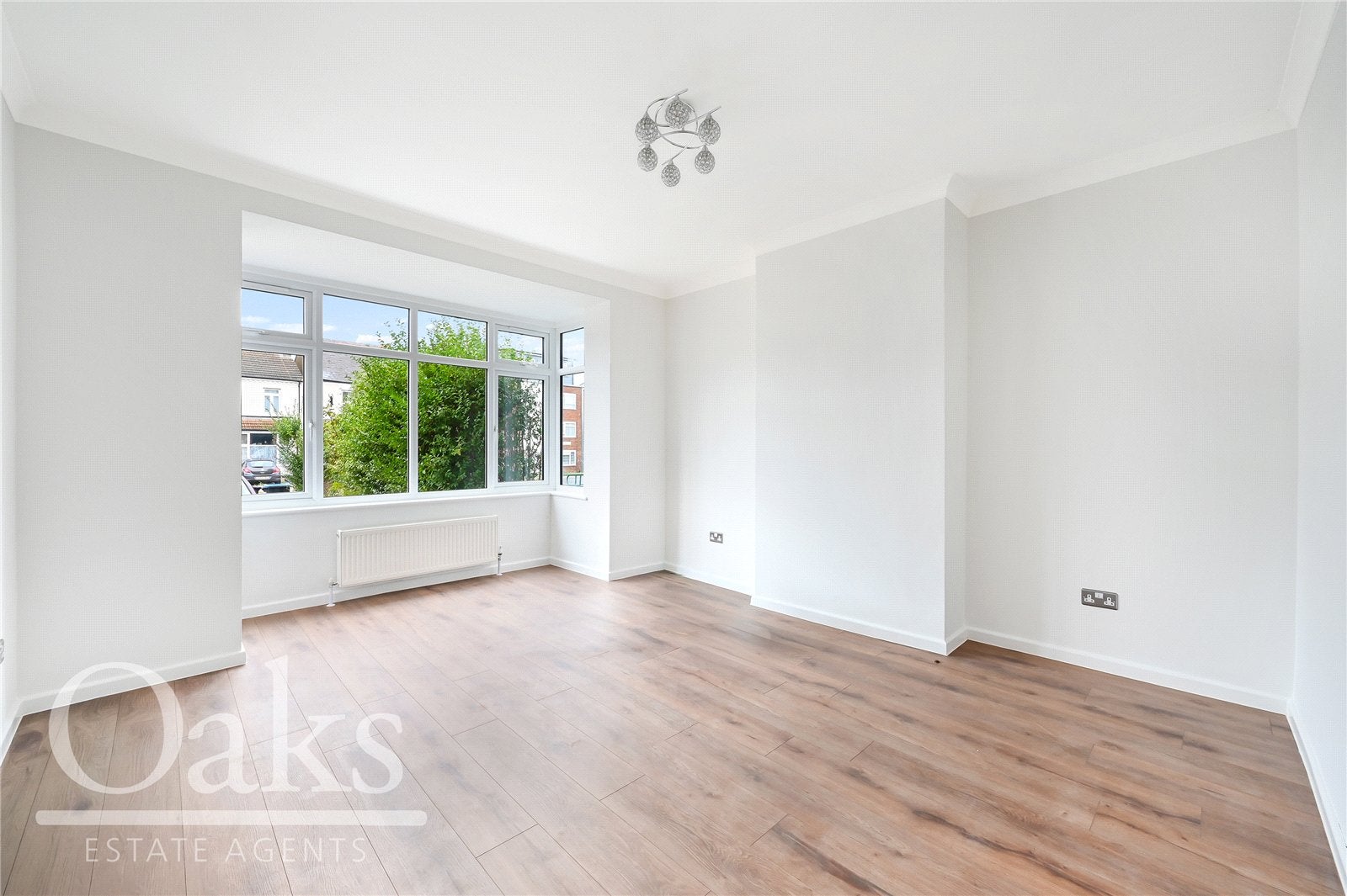 House Enmore Road in Greater London