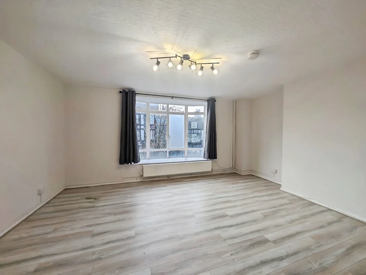 House Roebuck Close in Greater London