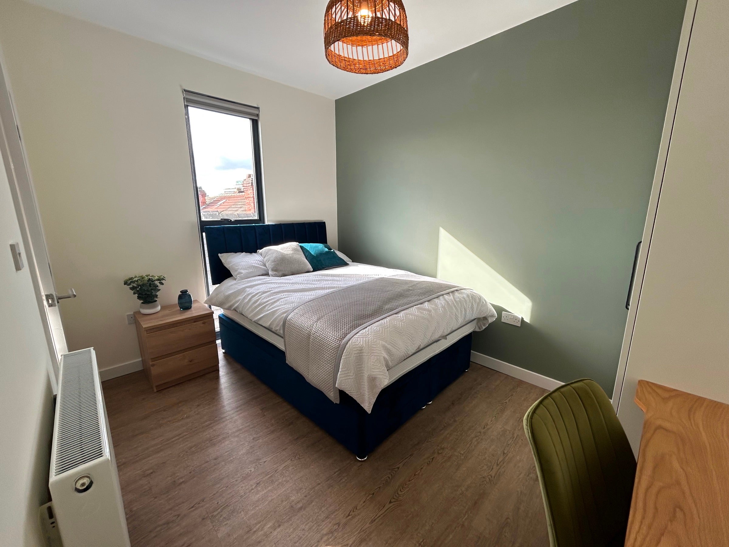 Room Copley Road in Doncaster