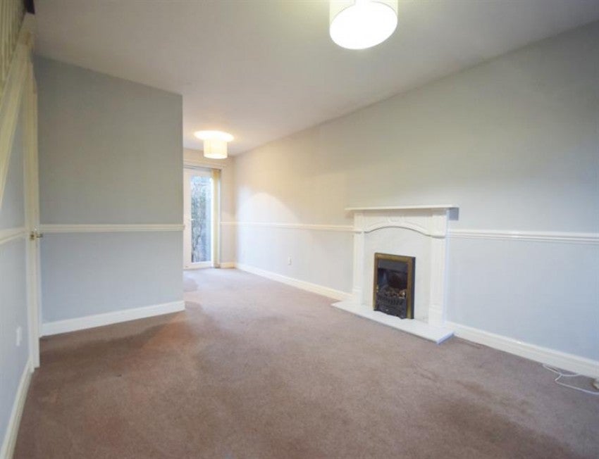 House Petworth Close in Manchester