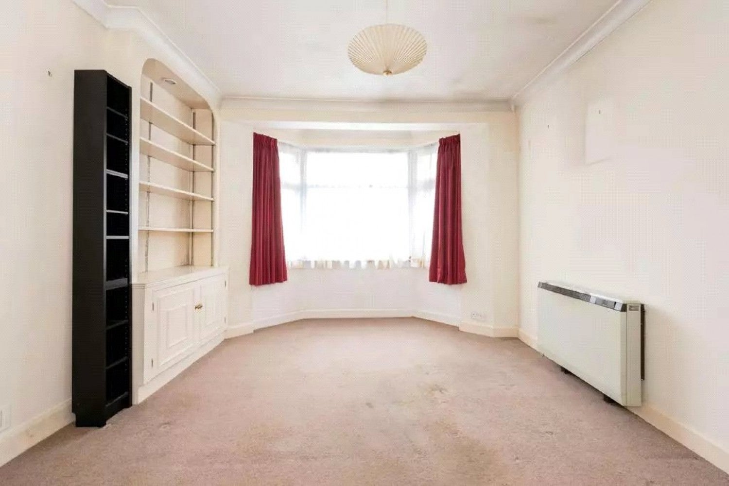 Flat Bridgewater Road in Greater London