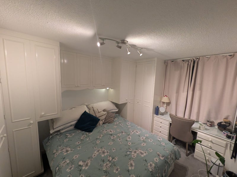 Flat Bramlands Close in Greater London