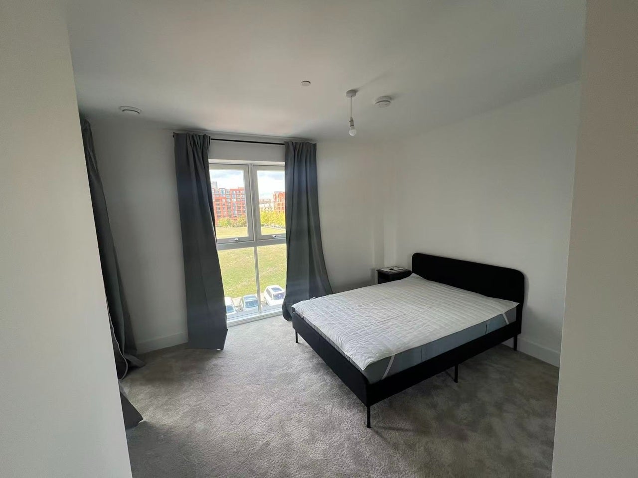 Flat Jura Close in Greater London