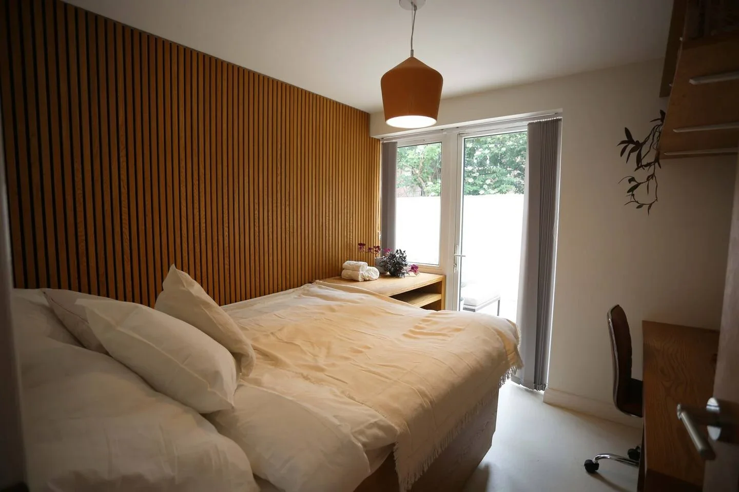 Room Beauchamp Mews in Greater London