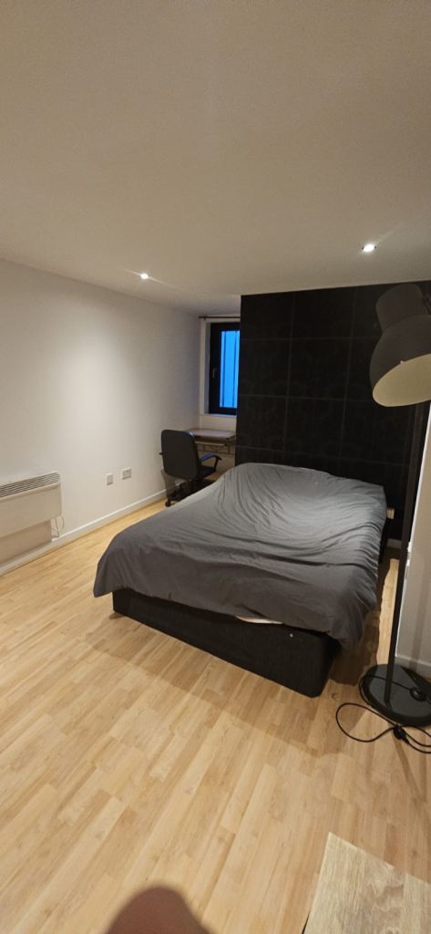 Flat Lancefield Quay in Glasgow