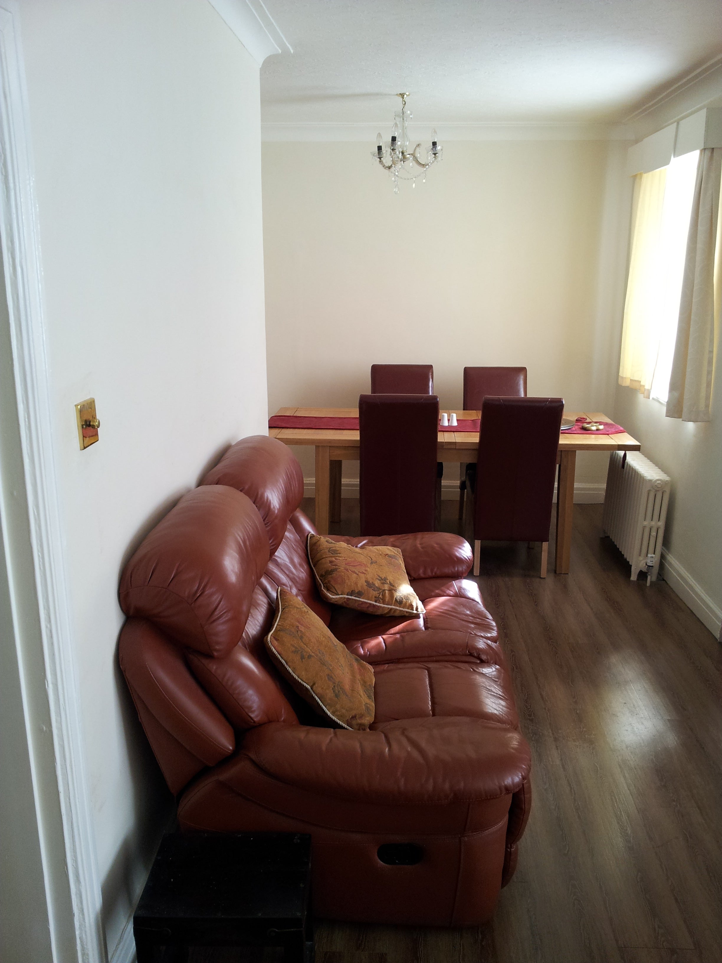 Flat Viceroy Close in Birmingham