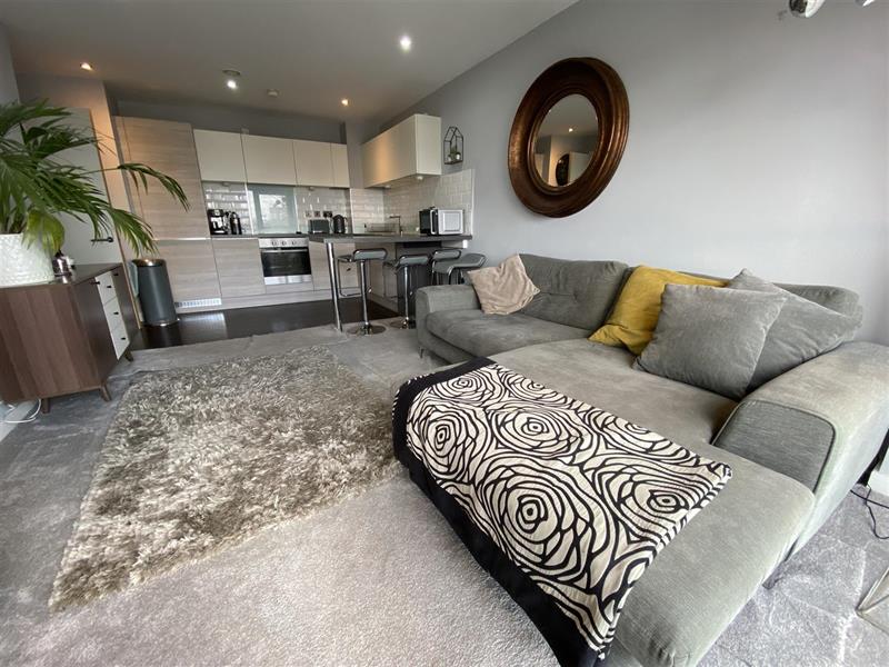 Flat Great Ancoats Street in Manchester