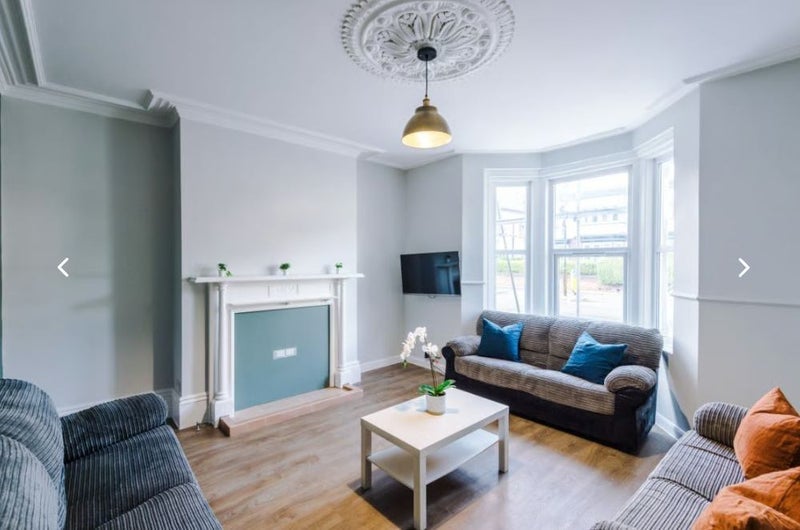 Room Osborne Road in Newcastle upon Tyne