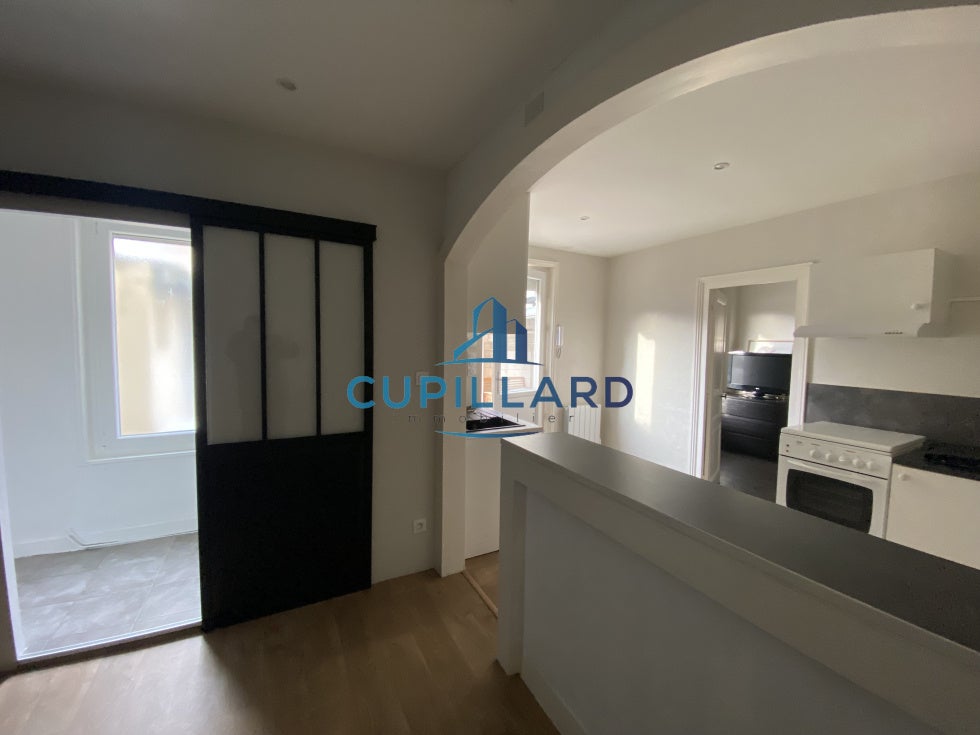 Flat Rue Lachambaudie in Roanne